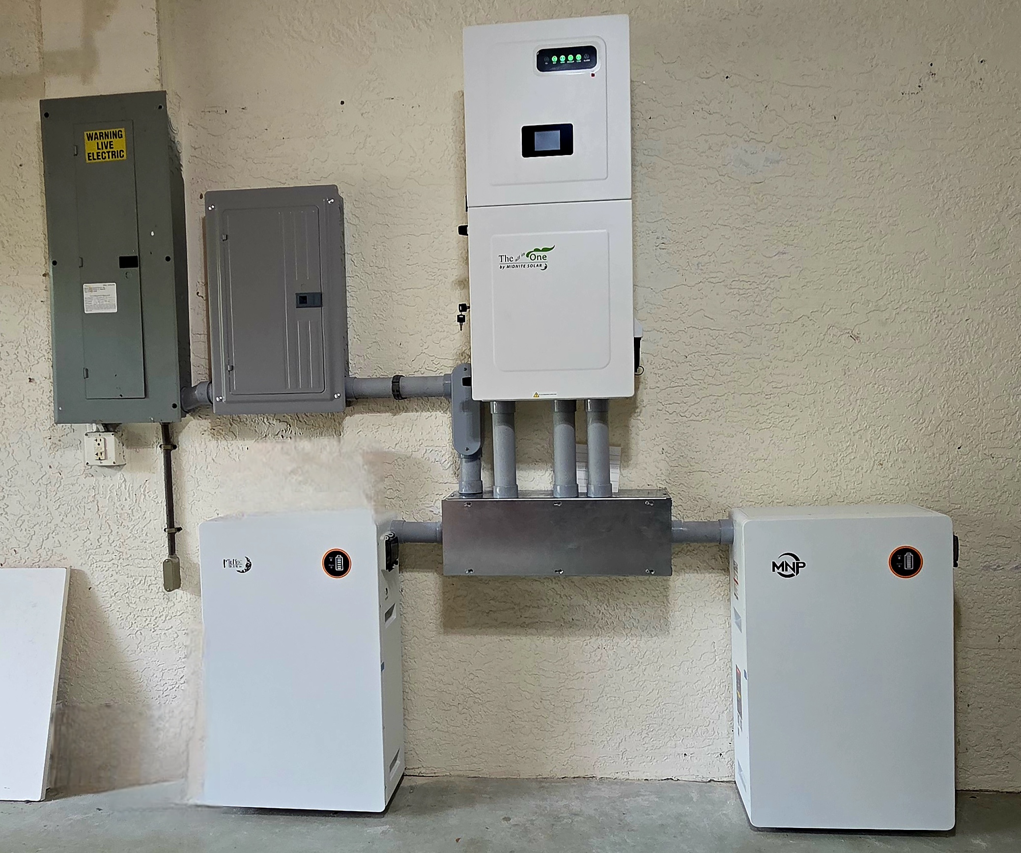 Battery Backup Without Solar Midnite AIO and Midnite PowerFlo16 Batteries