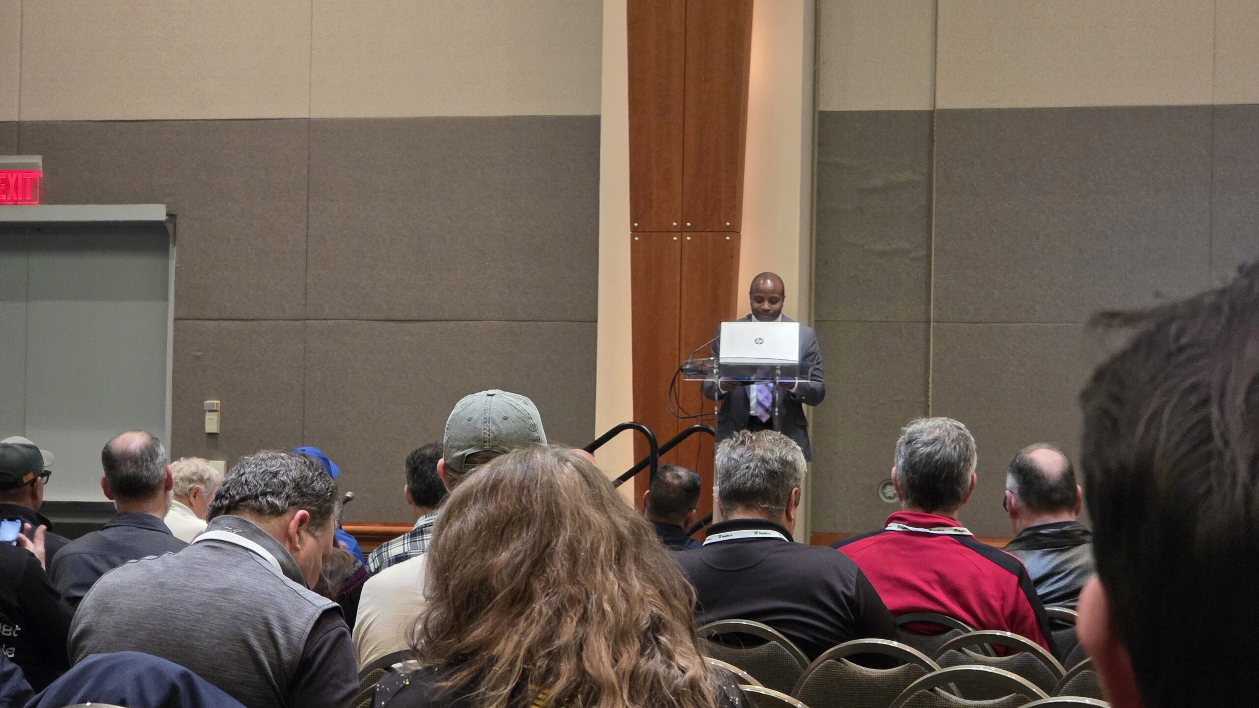 Milwaukee Mayor Addresses Conference During Keynote Speech